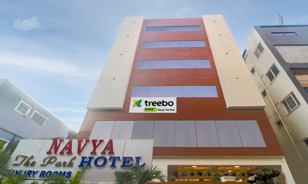 Treebo Navya The Park Hyderabad Exterior foto